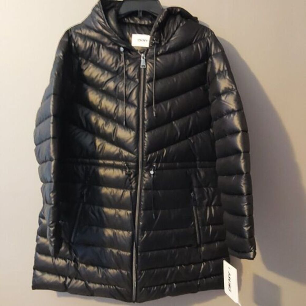 DKNY Womens LG NWT Black Hooded Primium‎ Down Lightweight Packable Puffer Coat